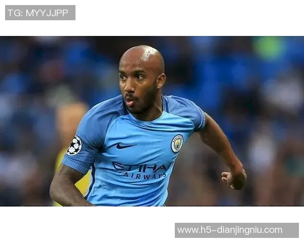 德尔夫怀念曼城队友称B席为队宠D席是最强搭档